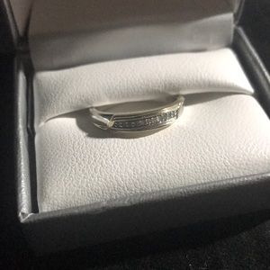 1/5 CT TW sterling silver wedding band size 8 1/5